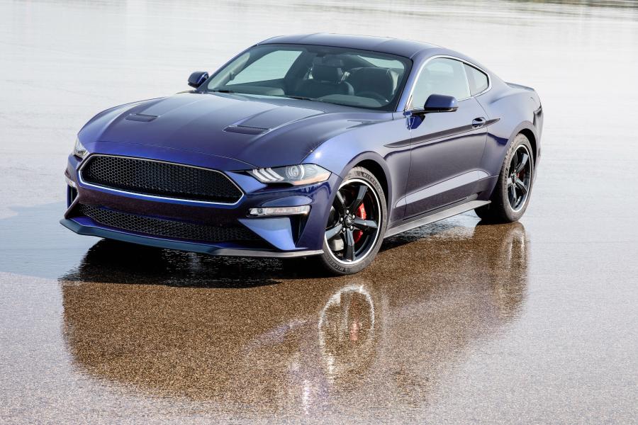  Ford Mustang Bullitt Kona Blue 2018 года  (NA) (фото 6 из 8)